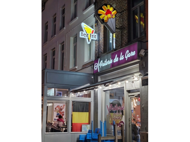 Friterie de la gare de braine-le-comte / lue MEILLEUR FRITERIE DE BELGIQUE 2016 , merci  toutes et tous.